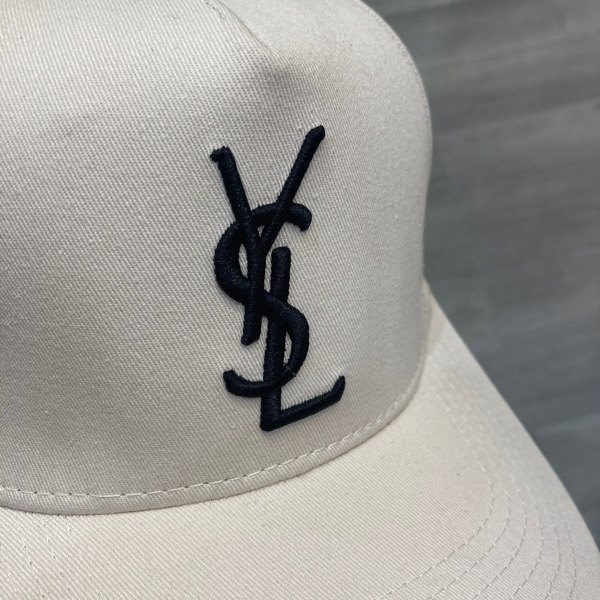 کپ نقاب دار YSL (pro high copy)