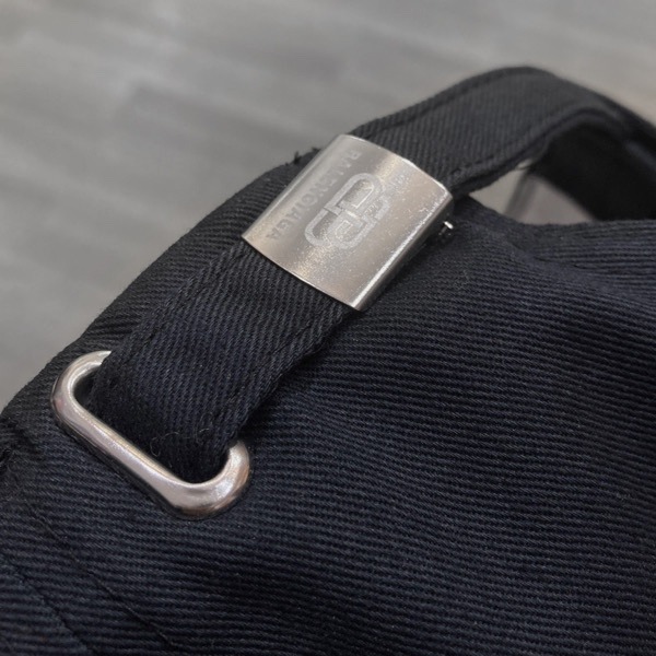 کپ نقاب دار Balenciaga(high copy pro)