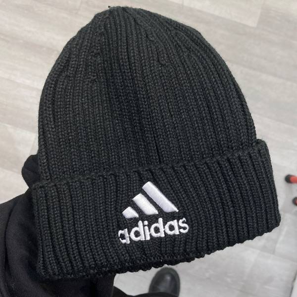 کلاه بافت طرح ADIDAS 