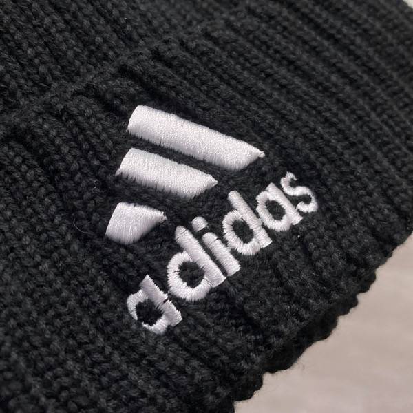 کلاه بافت طرح ADIDAS 