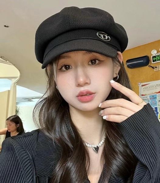 کلاه کاپیتانی طرح دار