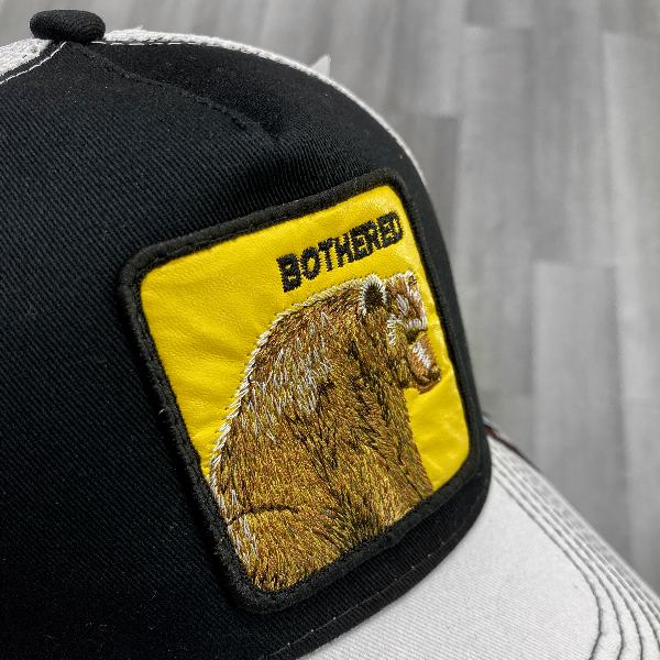 کپ نقاب دار پشت تور گورین 01