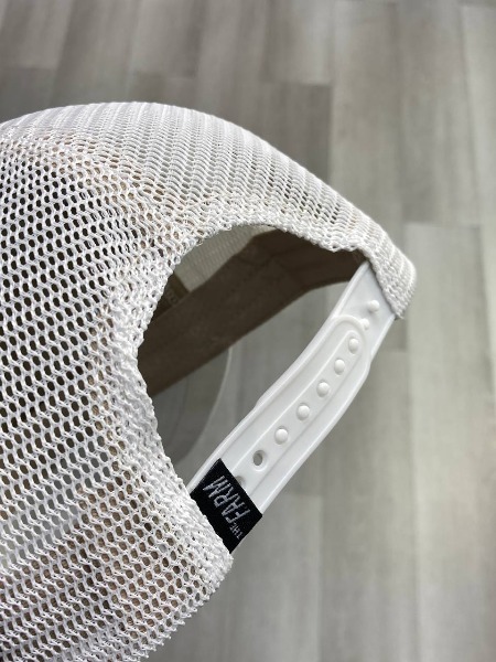 کلاه کپ نقاب دار پشت تور گورین ۰۲