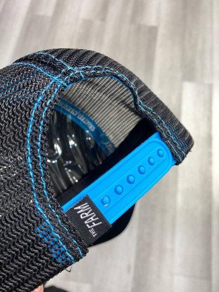 کلاه کپ نقاب دار پشت تور گورین ۰۴