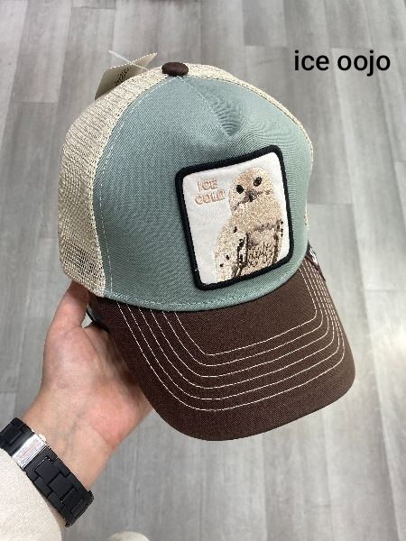 کلاه کپ نقاب دار پشت تور گورین ۰۵