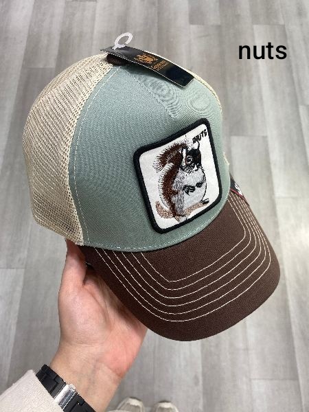 کلاه کپ نقاب دار پشت تور گورین ۰۵