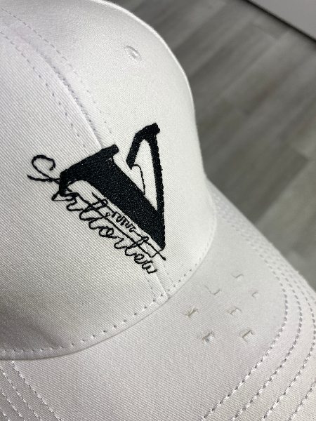 کلاه کپ نقاب دار طرح V