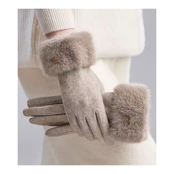 دستکش فوتر لبه خز گوچی