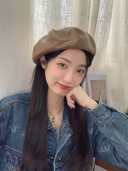 کلاه برت کج فرانسوی چرم ساده