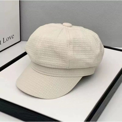 کلاه کاپیتانی طرح برجسته ساده