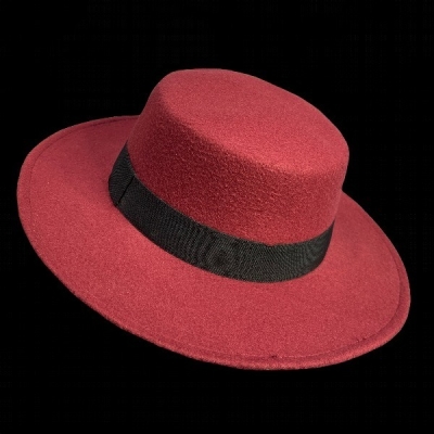 فدورا لبه بلند بند دار